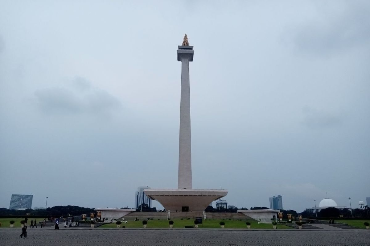 Akses ke Tugu Monas Ditutup
